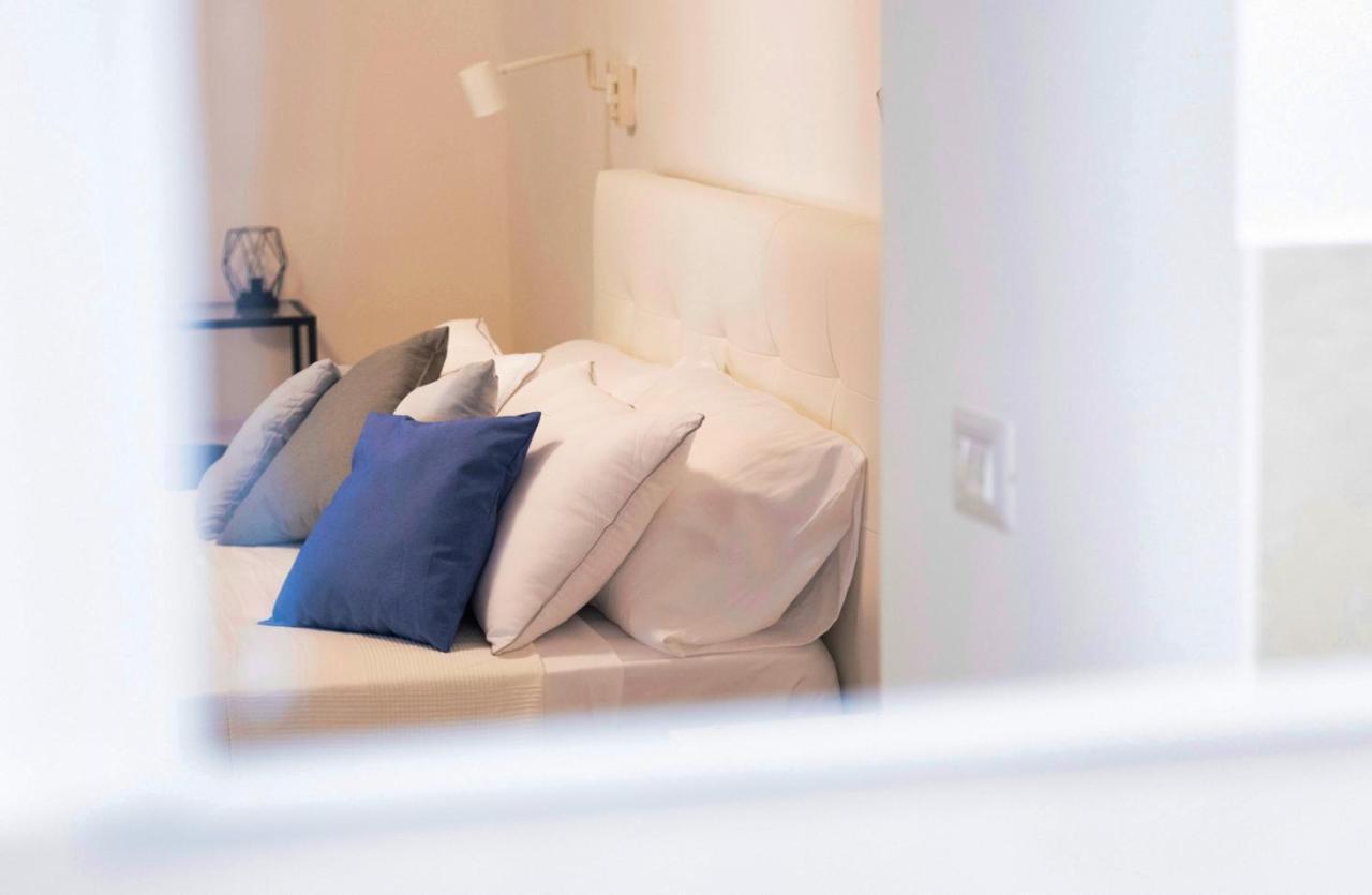 Diomira Apartment タオルミーナ エクステリア 写真