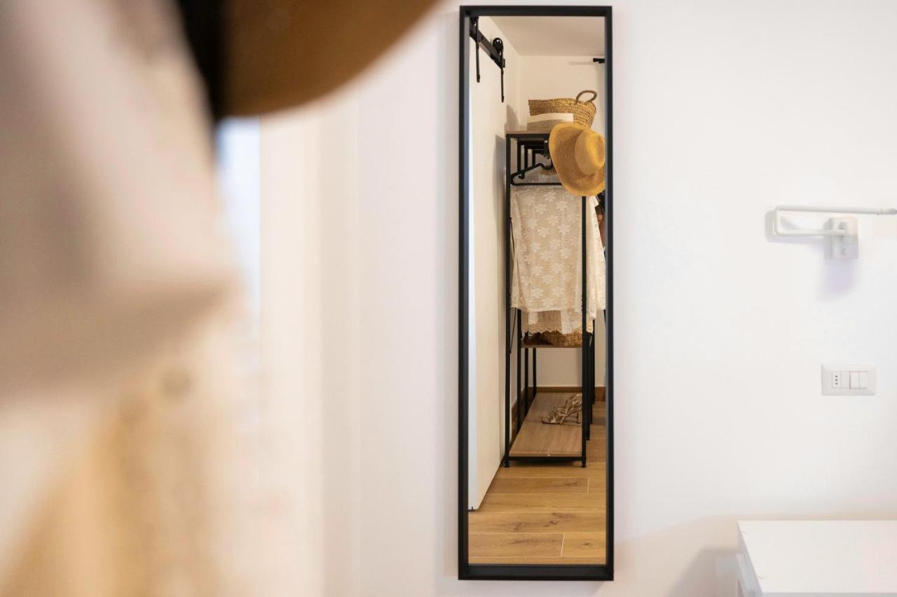 Diomira Apartment タオルミーナ エクステリア 写真