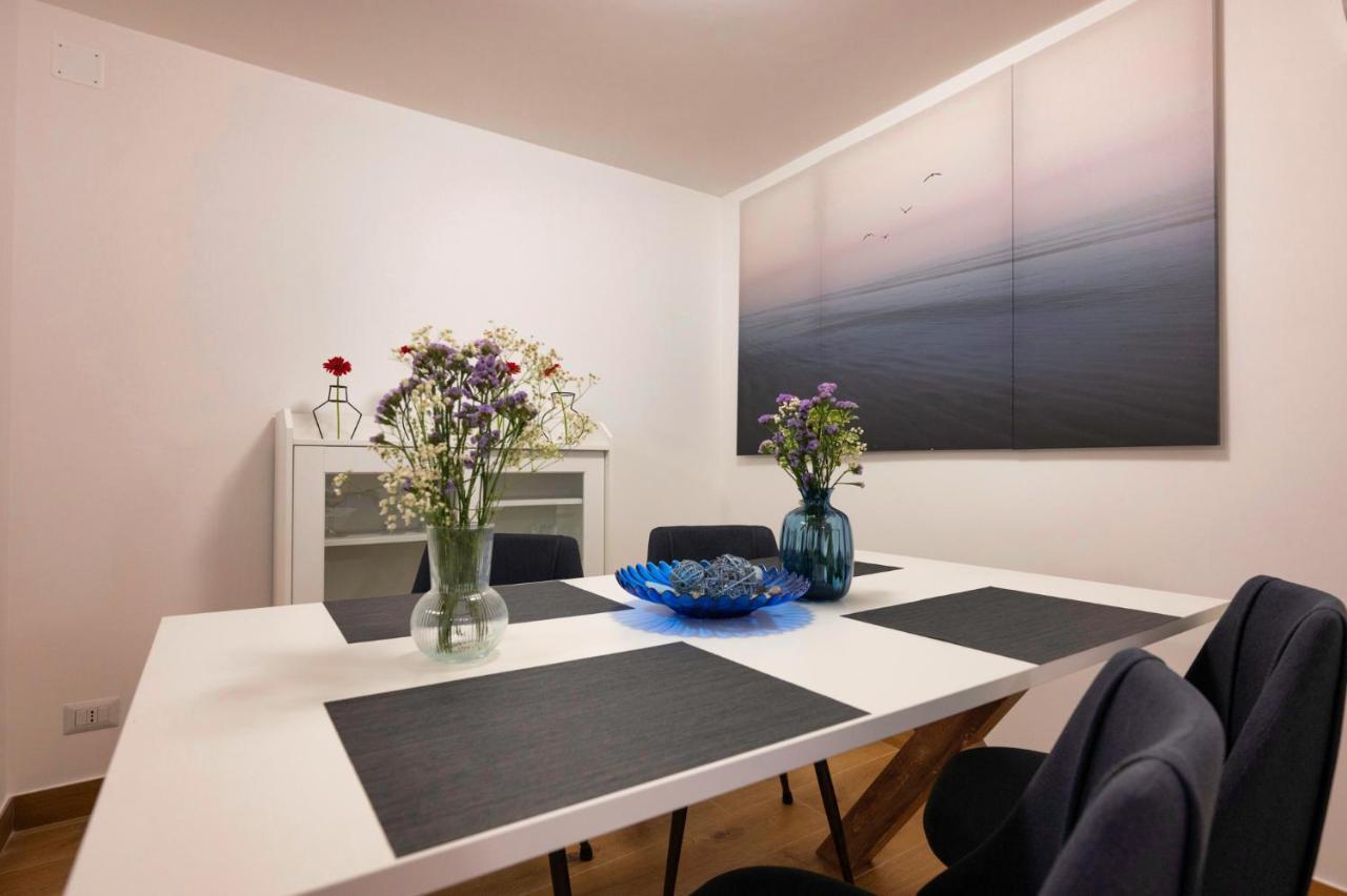 Diomira Apartment タオルミーナ エクステリア 写真